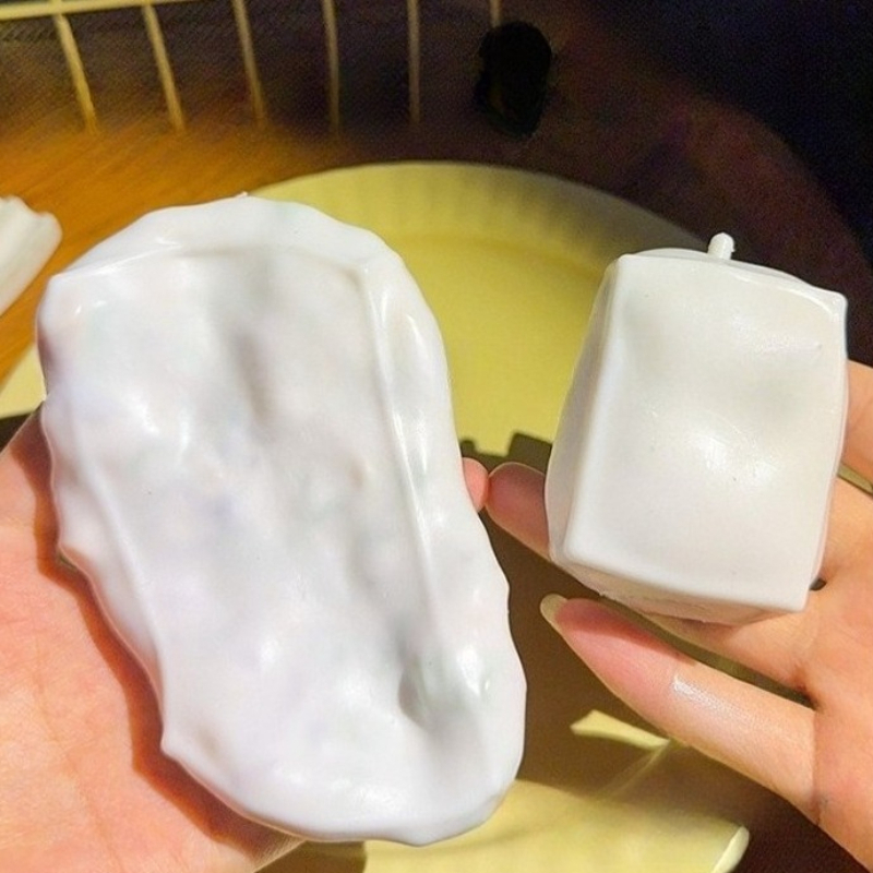 Novelty Gifts - Pallina Antistress a Forma di Tofu