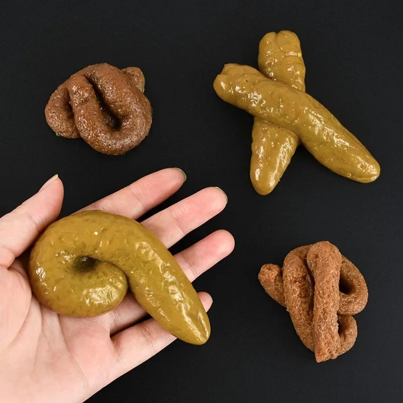Cacca Finta Realistica in Plas - Fake Poop Gag Gift recensione e prezzo