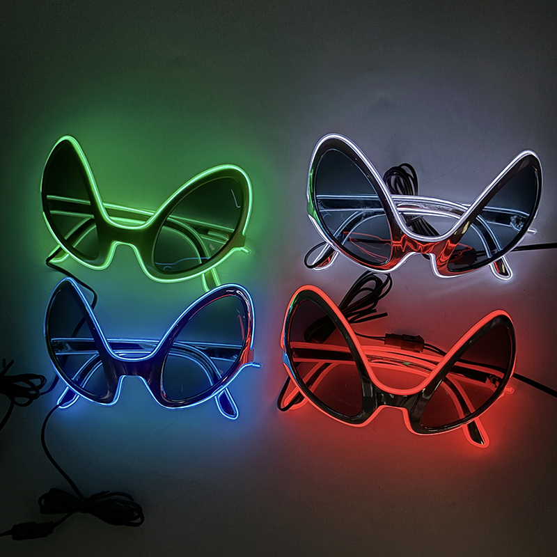 Occhiali alieni a LED illumina - Glow In The Dark Party Glasses recensione e prezzo