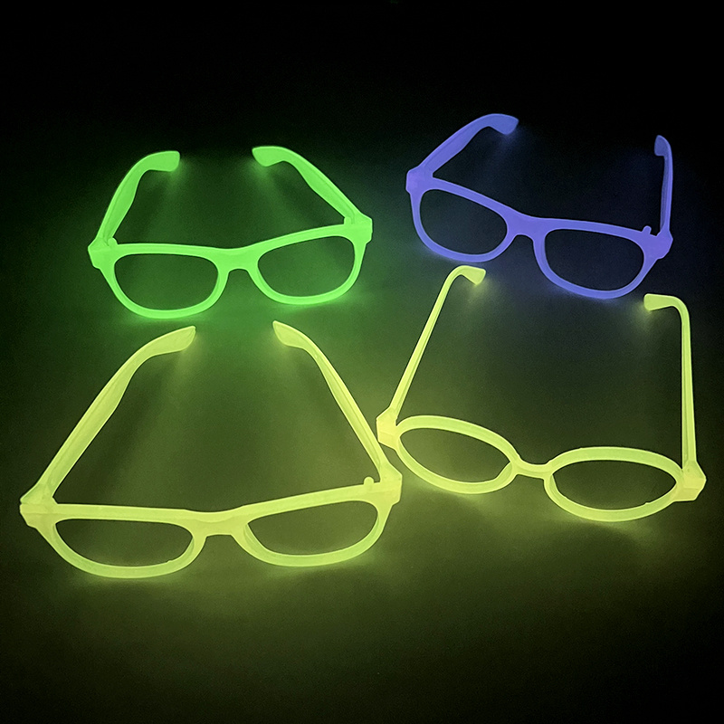 1 paio di occhiali neon che si - Glow In The Dark Party Glasses recensione e prezzo
